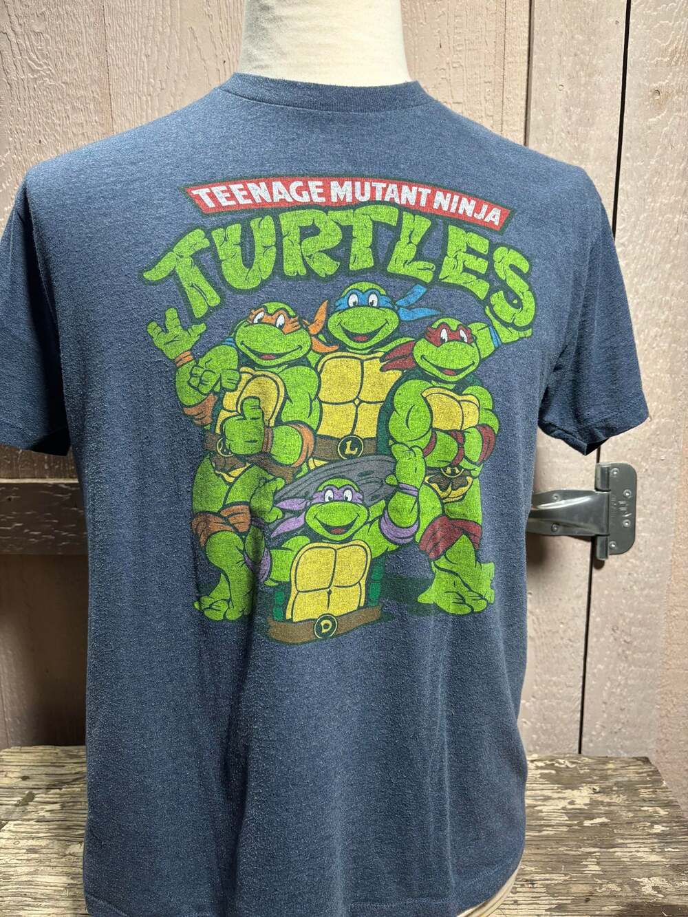 Teenage Mutant Ninja Turtles T-Shirt Size Large